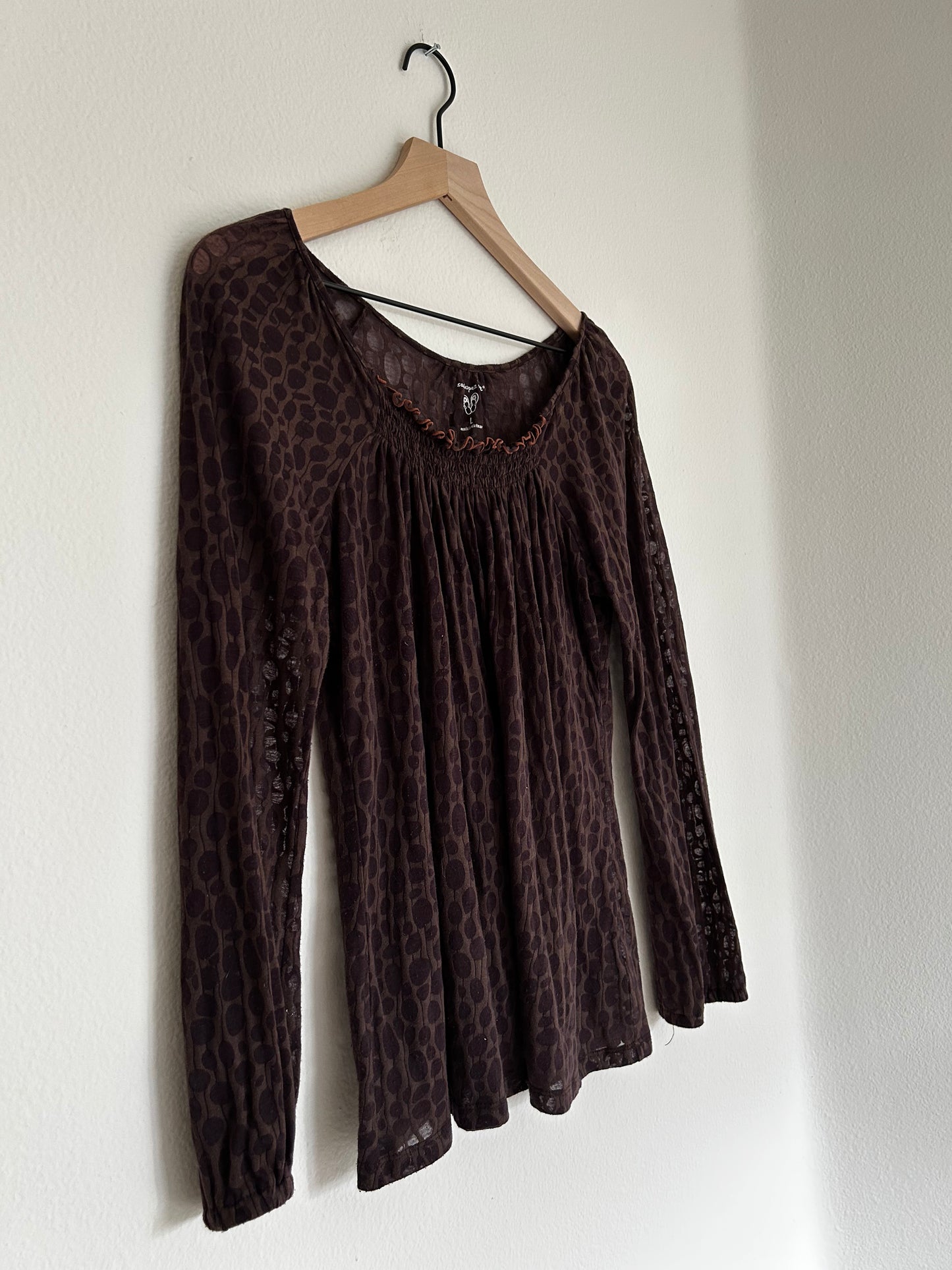 Saint Tropez West | Patterned Sheer Brown Ruched Blouse