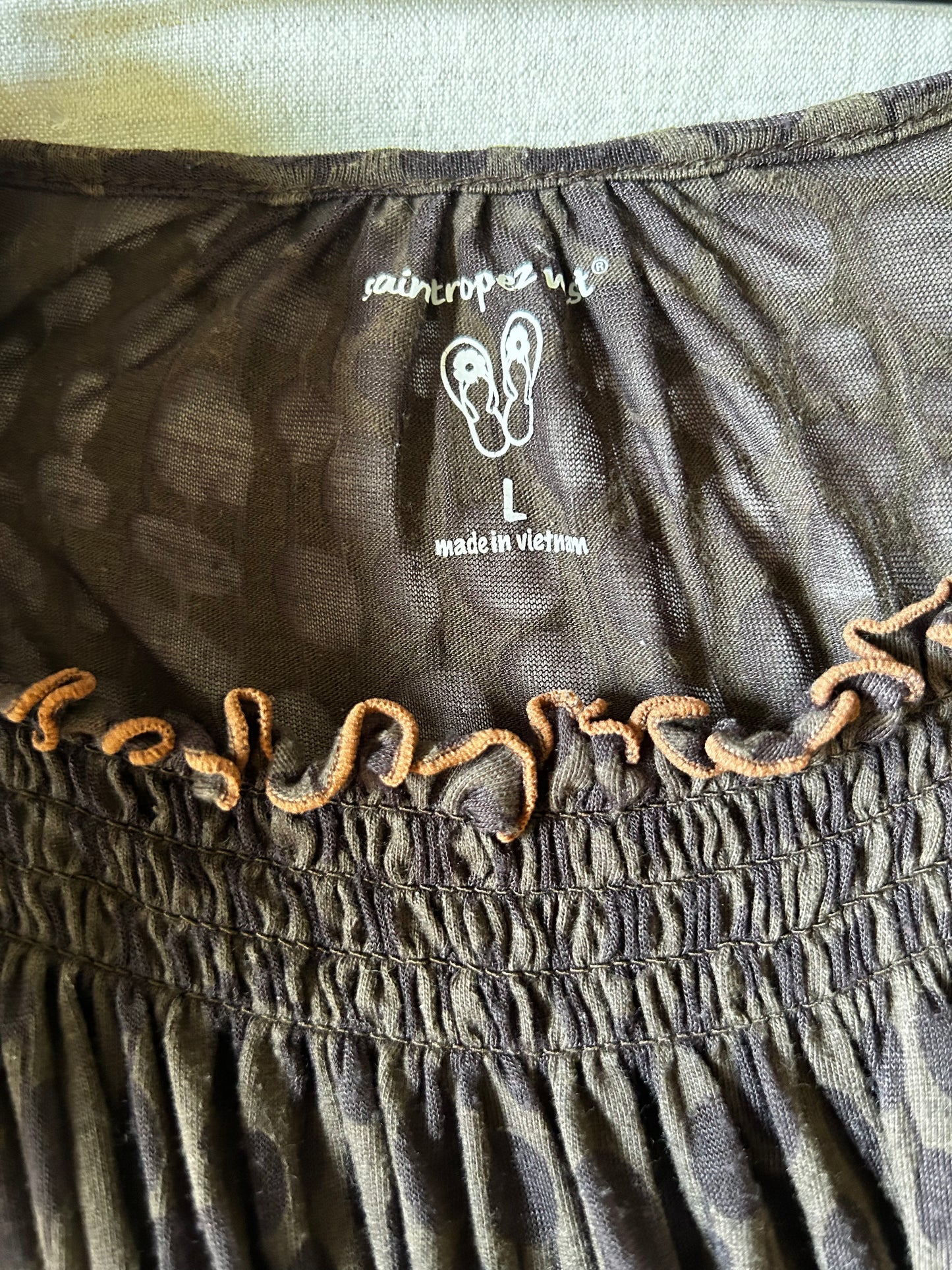 Saint Tropez West | Patterned Sheer Brown Ruched Blouse