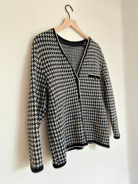 Patterned Black & White Cardigan